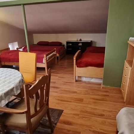 Noclegi U Lili Члухув Екстер'єр фото